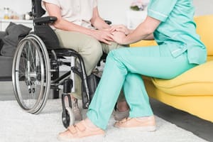 Plano de saúde é obrigado a autorizar home care para paciente idosa em MT