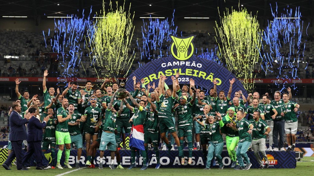Palmeiras consolida supremacia no futebol nacional com 12º título